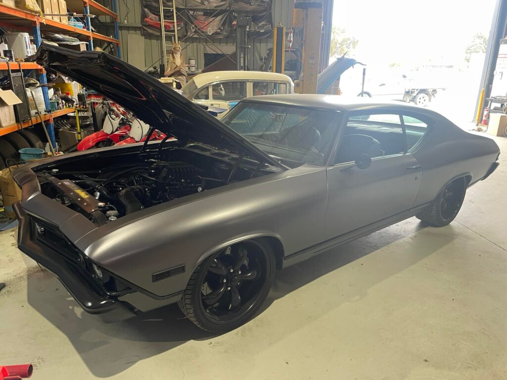 Aus Auto Air Conditioning custom kit Classic car