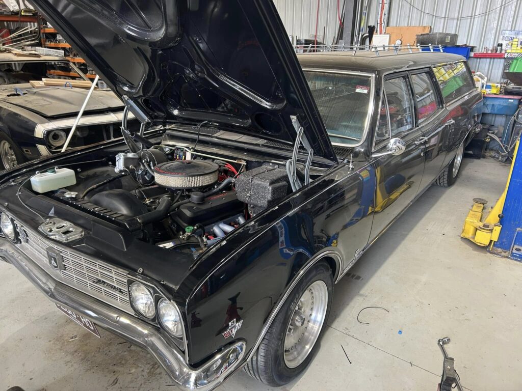 Aus Auto Air Conditioning custom kit Holden Premier