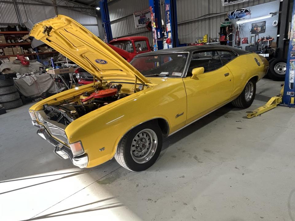 Aus Auto Air Conditioning custom kit classic cars