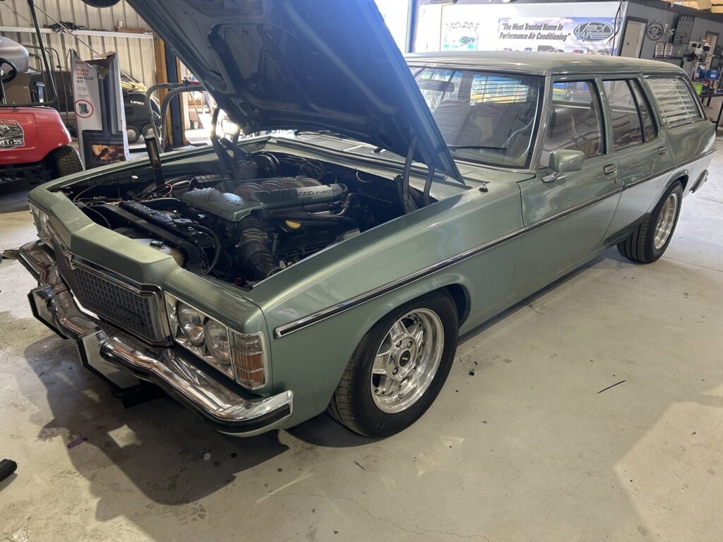 Aus Auto Air Conditioning custom kit classic cars holden